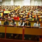 Los casi 9.000 opositores ocuparon las aulas de distintas facultades del campus leonés