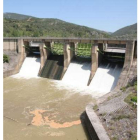 El embalse de Peñarrubia donde vierte Catisa sus residuos.