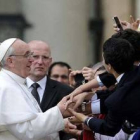 El Papa saluda a alumnos del Colegio Peñacorada de León