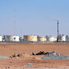 Vista general de unos tanques situados en la planta de gas argelina de In Amenas.