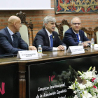El alcalde de León, el rector y el presidente de Aera, ayer, en la inauguración del congreso. DL