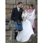 Andy Murray y su ya esposa Kim Sears salen de la catedral de Dunblane ya como marido y mujer.