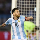 Leo Messi celebrando un gol con la selección Argentina