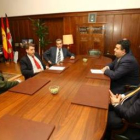 Los responsables de Sykes se reunieron con López Riesco y Darío Martínez el miércoles en el Ayuntami