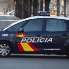 Patrulla de la policía nacional.