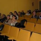 Un momento de la asamblea de la asociación celebrada en la biblioteca