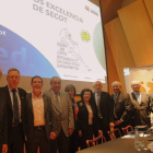 Los miembros de la delegación leonesa, con el jurado.
