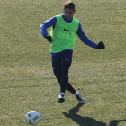 Núñez seguirá ocupando el lateral izquierdo de la Deportiva ante la baja de Ríos Reina. L. DE LA MATA
