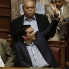 El primer ministro griego, Alexis Tsipras, durante la sesión del parlamento en que se votaron un segundo paquete de reformas.