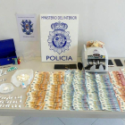 Material incautado por agentes de la Policía Nacional de León, en colaboración con la Policía Local de San Andrés del Rabanedo