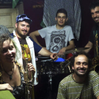 El grupo de música La Jari actúa mañana en el Centro Cultural de Pobladura de Pelayo García. DL