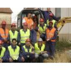 Personas formadas en el curso de construcción organizado por el plan de empleo de Cruz Roja en León