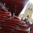 Los puestos abrirán sus puertas esta tarde a partir de las 18.00 horas en la plaza Mayor. Hay comerciantes de León, Zamora, Salamanca, Cáceres y Guadalajara.