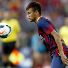 Neymar ocupará frente al Málaga en el equipo titular el sitio de Messi.