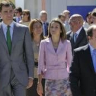 Los príncipes de Asturias y el presidente de la Junta de Castilla y León ayer en Soria