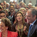 Barberá y Camps, ayer antes de la reunión de la ejecutiva regional del partido.