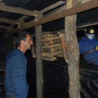 Mina simulada en el interior de la cafetería Tito y Tita de Fabero