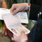 Iberia empezó ayer a pedir la identificación de los viajeros en todos los vuelos