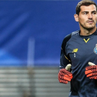 Iker Casillas, en un entrenamiento con el Oporto.