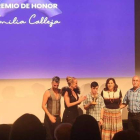 Rubén Calleja sostiene el premio concedido anoche por Ibiza Inclusion. IMAM COMUNICACIÓN