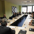 Emilio de la Puente presidió ayer la reunión de la nueva y ampliada directiva del CEL.