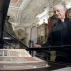 Facsímil del Códice Calixtino en la Catedral de Santiago de Compostela.