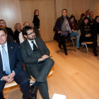 José Luis Tamargo, izquierda, con Villa, derecha, durante el juicio celebrado en Avilés.