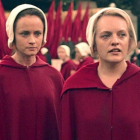 Fotograma de la serie Los cuentos de la criada (The Handmaids Tale).