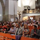 Decenas de fieles acompañaron a don Argimiro en su última misa en San Martín.