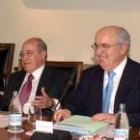 El presidente y el secretario general de la Ceoe, José María Cuevas y Juan Jiménez Aguilar, ayer