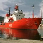 El buque Hespérides investigará el fondo océanico de Galicia tras el vertido del «Prestige»