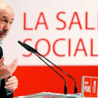 Rubalcaba, en el acto de presentación de Jorge Alarte como candidato del PSOE a Valencia.