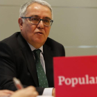 Luis Ortiz define Popular como «un banco de pymes, centrado en España y preocupado por los particulares. «Sabemos que la recuperación tiene que apoyarse en las pequeñas empresas y con ellas seguimos muy de cerca la evolución económica». RAMIRO