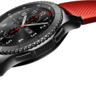 El nuevo 'smartwatch' Samsung Gear S3 estará disponible en nuestro mercado a partir de este 1 de diciembre a un precio de 399 euros en sus dos versiones: el resistente y deportivo Gear S3 Frontier, y el Gear S3 Classic.  Los nuevos modelos integran Spotif