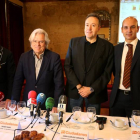 Los candidatos de Ciudadanos al Parlamento Europeo, Javier Nart y Juan Carlos Girauta. Junto a ellos, los coordinadores del partido en León y San Andrés del Rabanedo, Sadat Maraña y Juan Carlos Fernández.