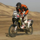 José Ramón Gutiérrez (KTM) durante la segunda etapa de los Faraones entre Baharija y Dakhla.
