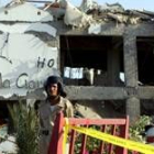 Fachada destruida del Hotel Ghazala Gardens después de una de las explosiónes