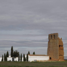 Pueblo de Castilfalé, uno de los más golpeados por la plaga de la despoblación. JESÚS F. SALVADORES