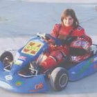 Una joven piloto a bordo de su kart en el circuito de Castroponce