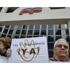 Protesta contra la política social del Gobierno valenciano, del PP.