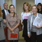 Rosa Valdeón, ayer, con los representantes de las organizaciones de autónomos.