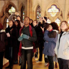 Un grupo de estudiantes en la plataforma de la Catedral