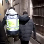 La Policía Nacional localiza en Barcelona a un niño de ocho años sustraído por la fuerza a su madre en Holanda.