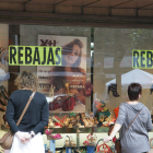 El nuevo decreto también liberaliza los períodos de rebajas.