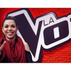 La cantante leonesa Nuria Martínez, conocida ya por los seguidores de ‘La Voz’ como ‘El Bicho’, en el plató del concurso de Telecinco.