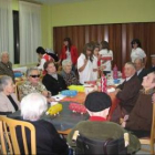 Momento de la clausura del curso de reciclaje en la residencia de mayores de Cistierna.