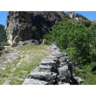 Imagen de un tramo de la calzada romana del Esla, también conocida como ruta Vadiniense o Vía Saliámica.