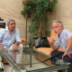 Alonso Guadalupe y Merino ante la cámara que rueda el documental sobre el certamen
