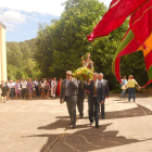 Los pendones pusieron el colorido al desfile.