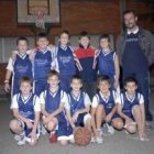 Formación de uno de los equipos de las Discípulas que participa en la competición escolar